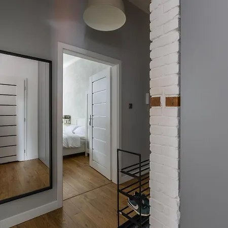 Srodmiescie - Downtown Stocznia Apartmán *